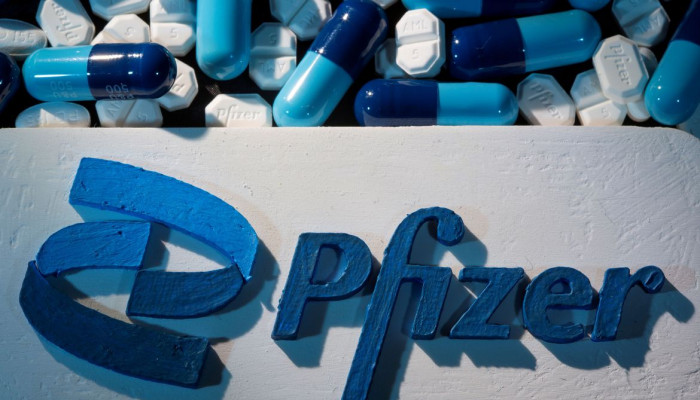 Pfizer autorizará versões genéricas de comprimido contra covid-19