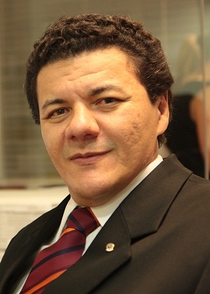 Roberto Veloso é juiz federal